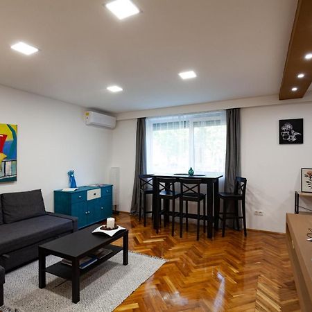 Apartamento Stellar Downtown Szeged Exterior foto
